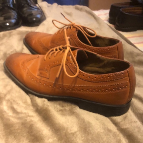 Oxfords - Picture 2 of 5